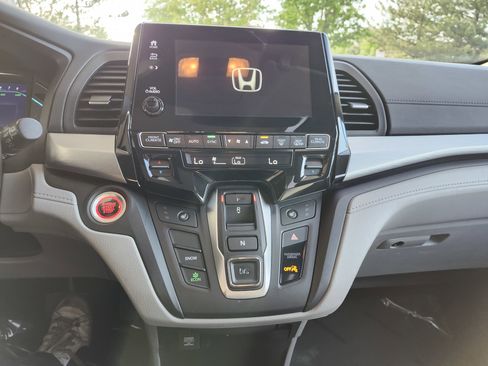 Used 2019 Honda Odyssey EX-L image 31