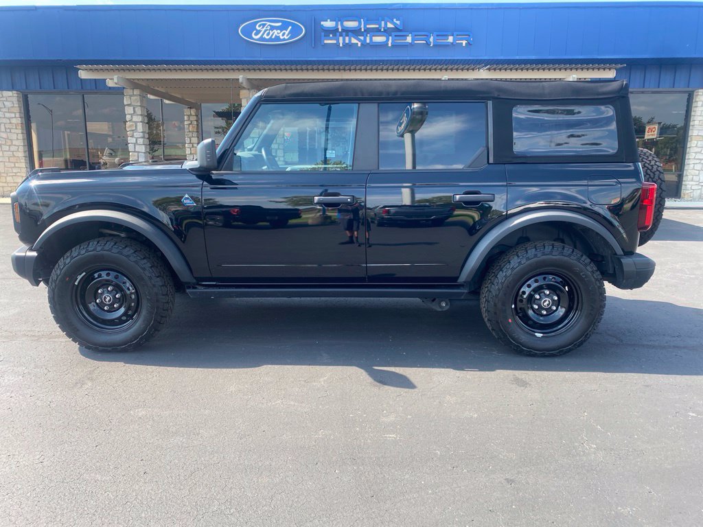 Certified 2023 Ford Bronco Black Diamond AWD/4WD image 7