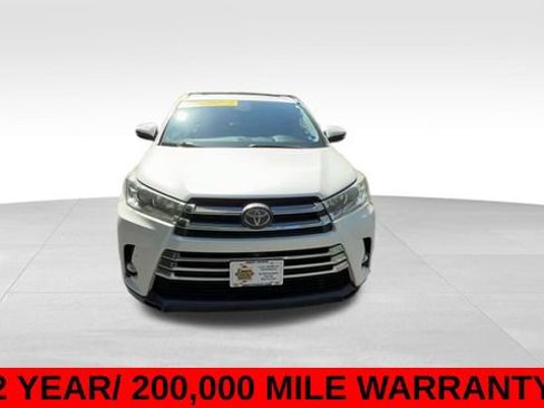 Used 2019 Toyota Highlander Limited Platinum AWD/4WD image 12