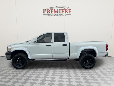 Used 2008 Dodge Ram 2500 Truck ST AWD/4WD image 4