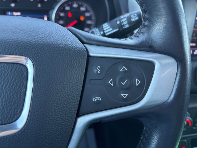 Used 2020 GMC Terrain SLE w/ Driver Convenience Package FWD image 23
