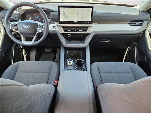 New 2026 Ford Explorer Active RWD image 15