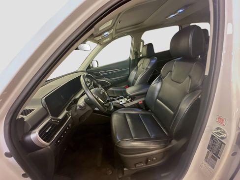 Used 2025 Kia Telluride S AWD/4WD image 13