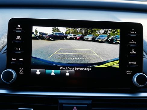 Used 2022 Honda Accord Sport image 27