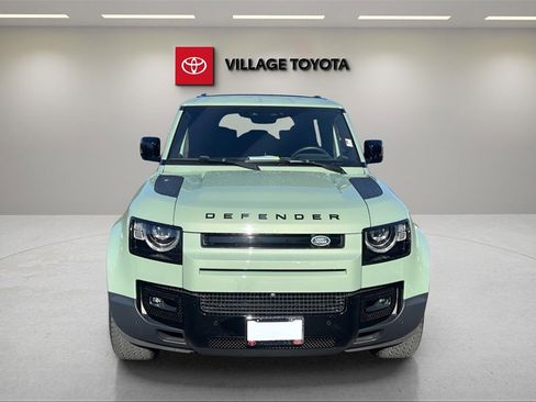 Used 2023 Land Rover Defender 110 75th Limited Edition image 8