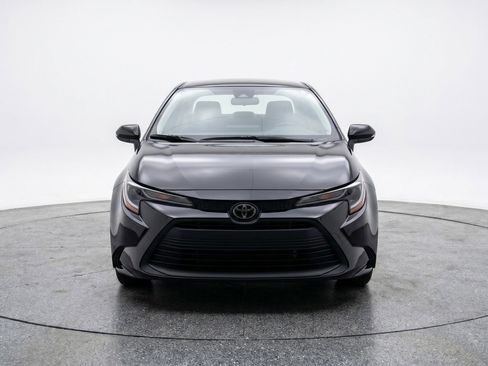 Used 2025 Toyota Corolla LE FWD image 1