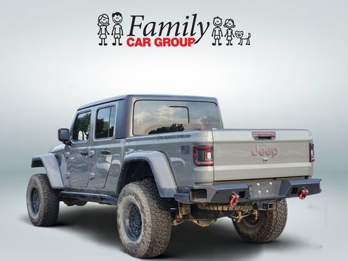 Used 2021 Jeep Gladiator Rubicon AWD/4WD image 3