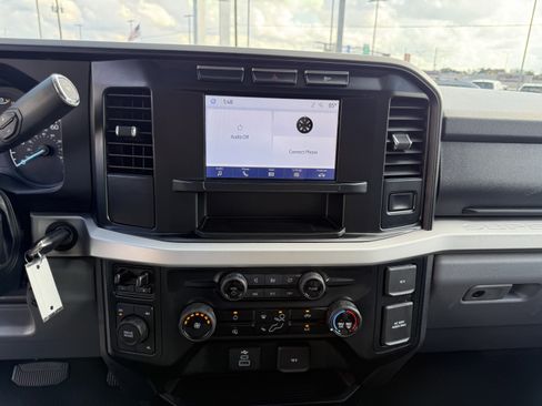 Used 2024 Ford F250 XLT image 21