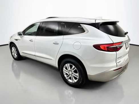 Used 2018 Buick Enclave Essence FWD image 5
