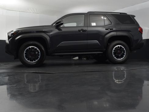 Used 2025 Toyota 4Runner TRD Off-Road Premium image 30