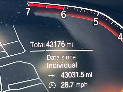 Used 2023 BMW 530i w/ Premium Package image 22