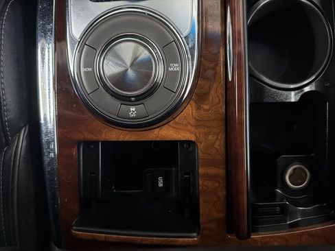 Used 2015 INFINITI QX80 2WD w/ Deluxe Technology Package image 26