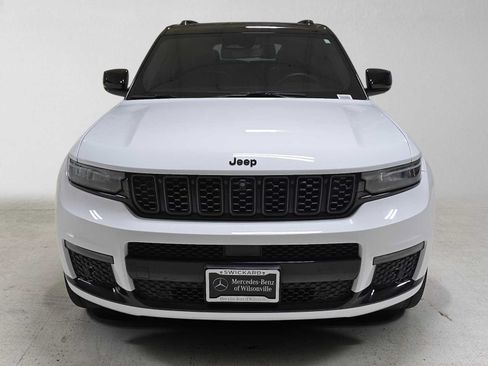 Used 2025 Jeep Grand Cherokee L Summit w/ Obsidian Package AWD/4WD image 8