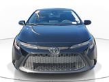 Used 2022 Toyota Corolla LE image 2
