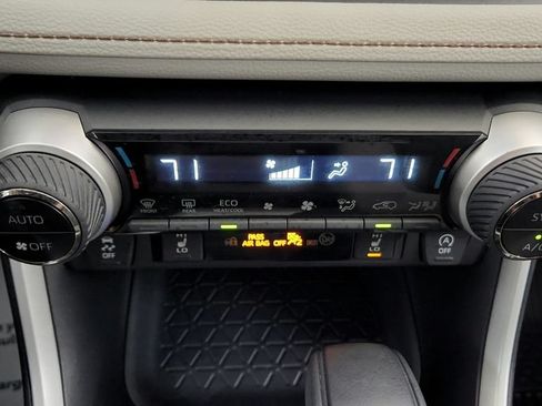 Used 2025 Toyota RAV4 XLE w/ Convenience Package AWD/4WD image 39