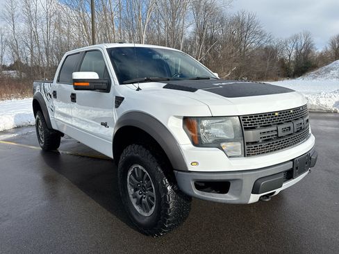 Used 2011 Ford F150 Raptor w/ SVT Exterior Graphics Pkg image 3