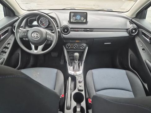 Used 2016 Scion iA FWD image 21