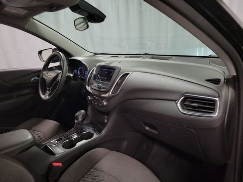 Used 2024 Chevrolet Equinox LT FWD image 27