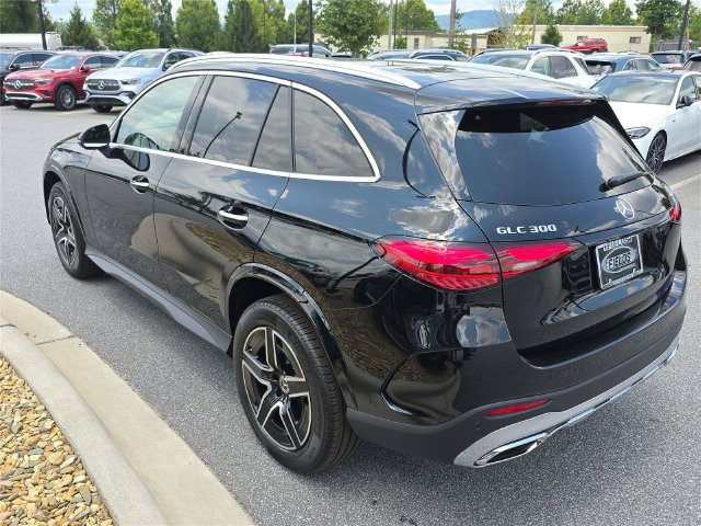 New 2026 Mercedes-Benz GLC 300 4MATIC image 5