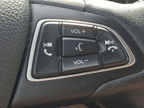 Used 2017 Ford Escape Titanium AWD/4WD image 24