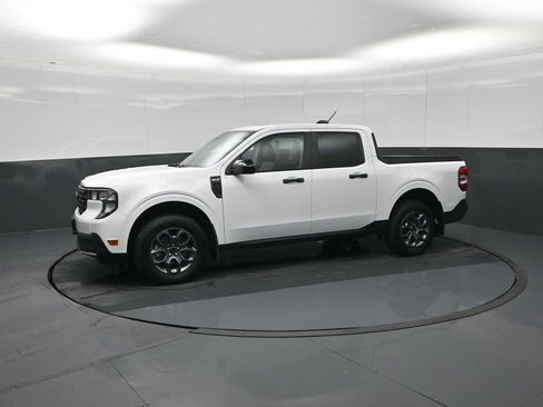 Used 2025 Ford Maverick XLT w/ XLT Luxury Package AWD/4WD image 4