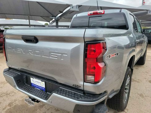 New 2025 Chevrolet Colorado LT w/ LT Convenience Package image 19