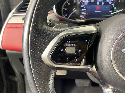 Used 2021 Jaguar F-PACE R-Dynamic S image 15