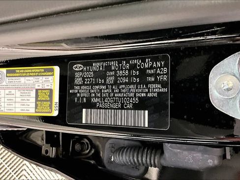 Used 2026 Hyundai Elantra SE FWD image 18