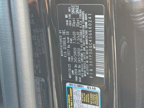 Used 2025 Kia Telluride SX Prestige X-Line image 28