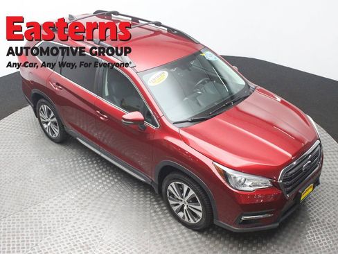 Used 2021 Subaru Ascent Limited image 3