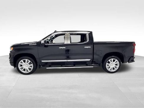 Certified 2023 Chevrolet Silverado 1500 High Country w/ High Country Premium Package AWD/4WD image 3
