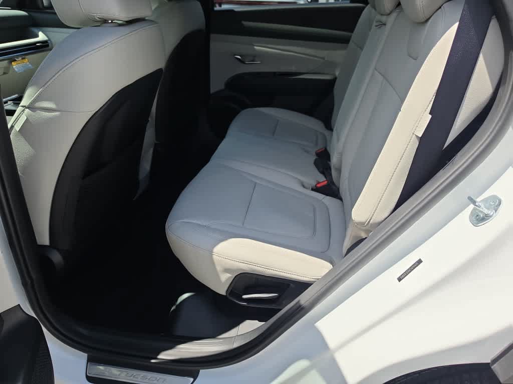 New 2026 Hyundai Tucson Limited w/ Tow & Go Package FWD image 21
