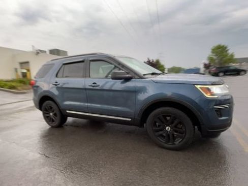 Certified 2018 Ford Explorer XLT AWD/4WD image 2