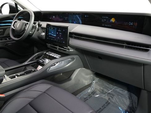 New 2026 Lincoln Nautilus Premier w/ Equipment Group 102A AWD/4WD image 15