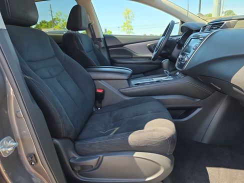 Used 2022 Nissan Murano S AWD/4WD image 15