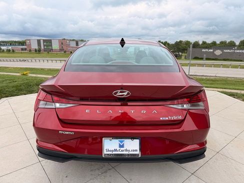 Used 2023 Hyundai Elantra Blue FWD image 8