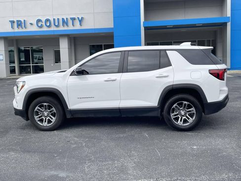 Used 2025 GMC Terrain Elevation AWD/4WD image 6