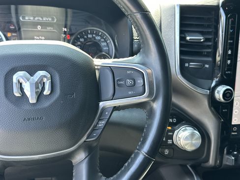 Used 2023 RAM 1500 Laramie AWD/4WD image 29