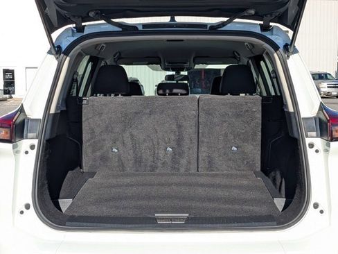 Certified 2024 Nissan Rogue S image 14