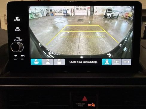 Used 2025 Honda Pilot EX-L image 15