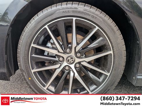 Certified 2023 Toyota Camry SE AWD/4WD image 9
