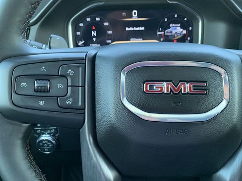 Used 2024 GMC Sierra 1500 AT4 w/ Technology Package image 21