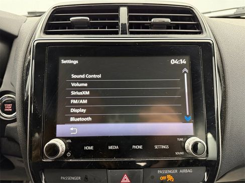 Used 2021 Mitsubishi Outlander Sport SE image 17