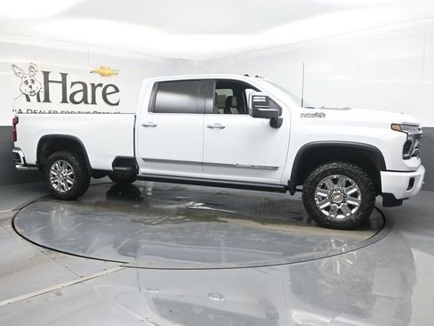 New 2026 Chevrolet Silverado 2500 High Country w/ High Country Premium Package image 1