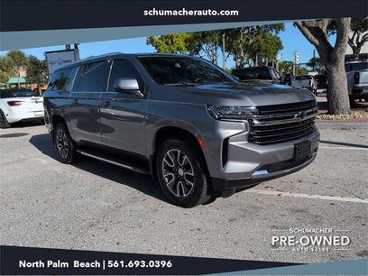 Used 2022 Chevrolet Suburban LT w/ LT Signature Package