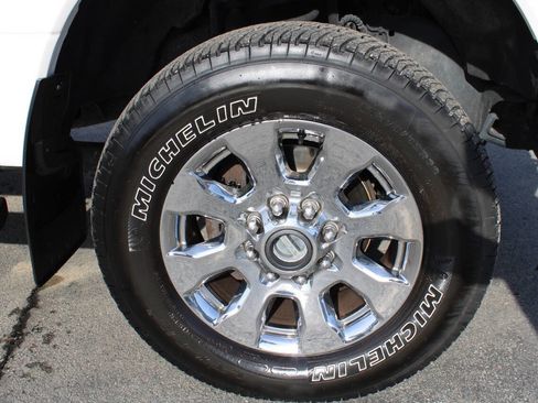 Used 2019 Ford F250 Lariat w/ Lariat Ultimate Package image 22