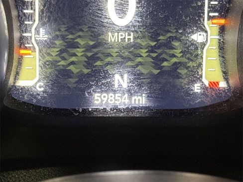 Used 2021 Jeep Gladiator Rubicon image 12