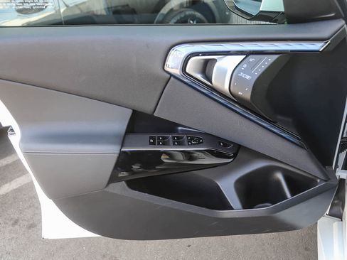 Used 2026 BMW X3 xDrive30 w/ M Sport Package image 17