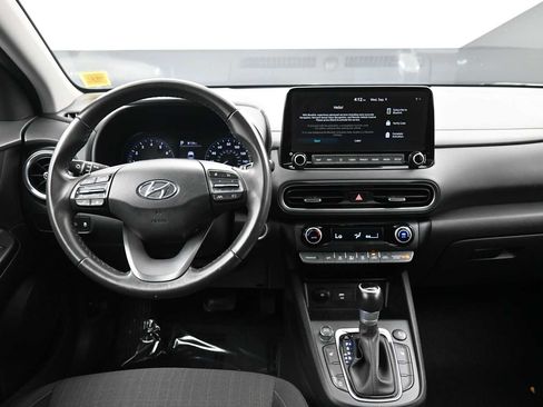 Certified 2023 Hyundai Kona SEL w/ Convenience Package AWD/4WD image 19