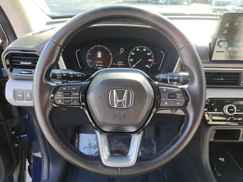 Certified 2025 Honda Pilot EX-L image 25